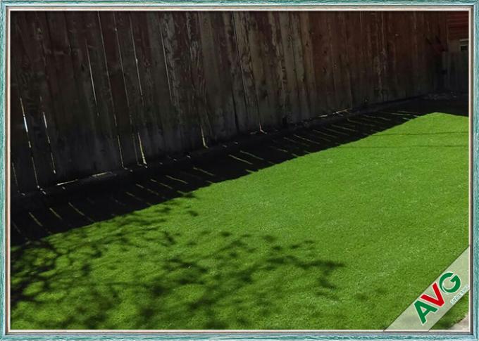 Kunstmatige Gras van het 35 MM. het Vriendschappelijke UVweerstand Huisdier/Synthetisch Gras voor Hond het Spelen 0