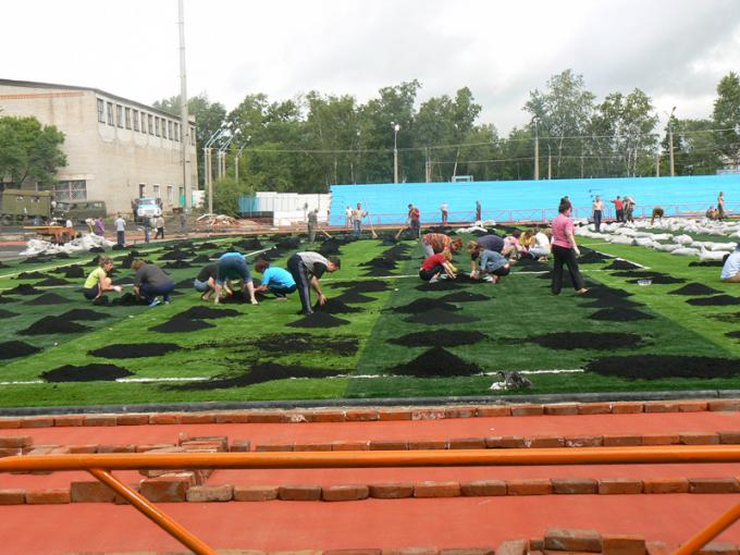 Het Voetbal Kunstmatig Gras van schurings Bestand Europa/Voetbal Synthetisch Gras 2