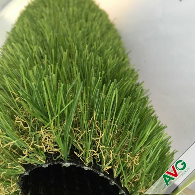 Dicht Oppervlakte Nieuw Kunstmatig Gras met Zacht Handgevoel en Aantrekkelijke Kleur 0