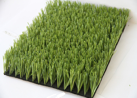 CHINA Kunstmatige het Graspe pp Materieel Bewezen FIFA van het stapel Hoge 60mm Groene Voetbal leverancier