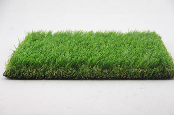 CHINA Het natuurlijke Gras die van het Tuintapijt Groen Openluchtgras 35mm zetten van Grasfootbal leverancier