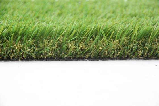 CHINA Hoog - dichtheidstuin die Kunstmatig Gras 40mm modelleert Tapijtbevloering leverancier