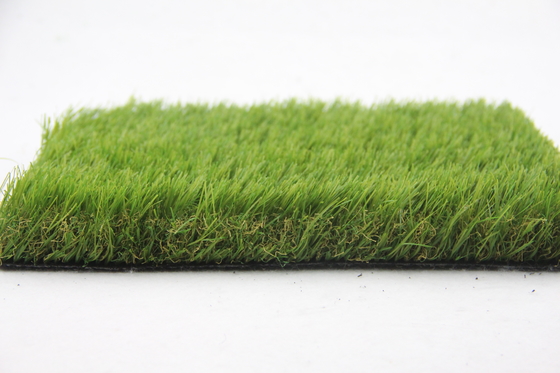 CHINA Aangepast Gras 40mm van het Landschaps Synthetisch Gras voor Tuinspeelplaats leverancier