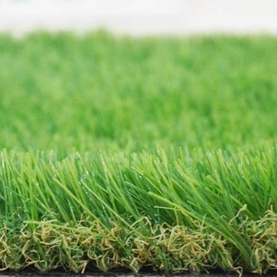 CHINA 30Mm Kunstmatig Grasgazon voor Luxetuin Commercieel Gebied leverancier