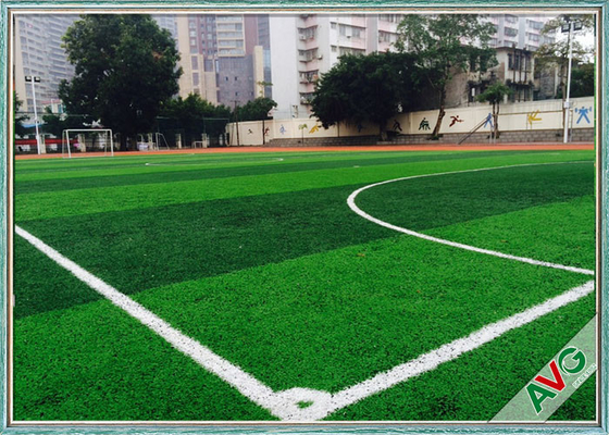 CHINA De Voetbal Kunstmatig Gras van de diamantvorm met Bevindende Capaciteit Met lange levensuur/Beste leverancier