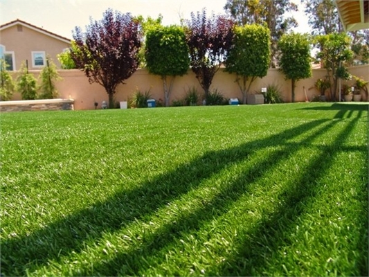 Het Chinese Synthetische van het de Tuintapijt van het Grastapijt Binnengras van het het Gras Kunstmatige Gras leverancier